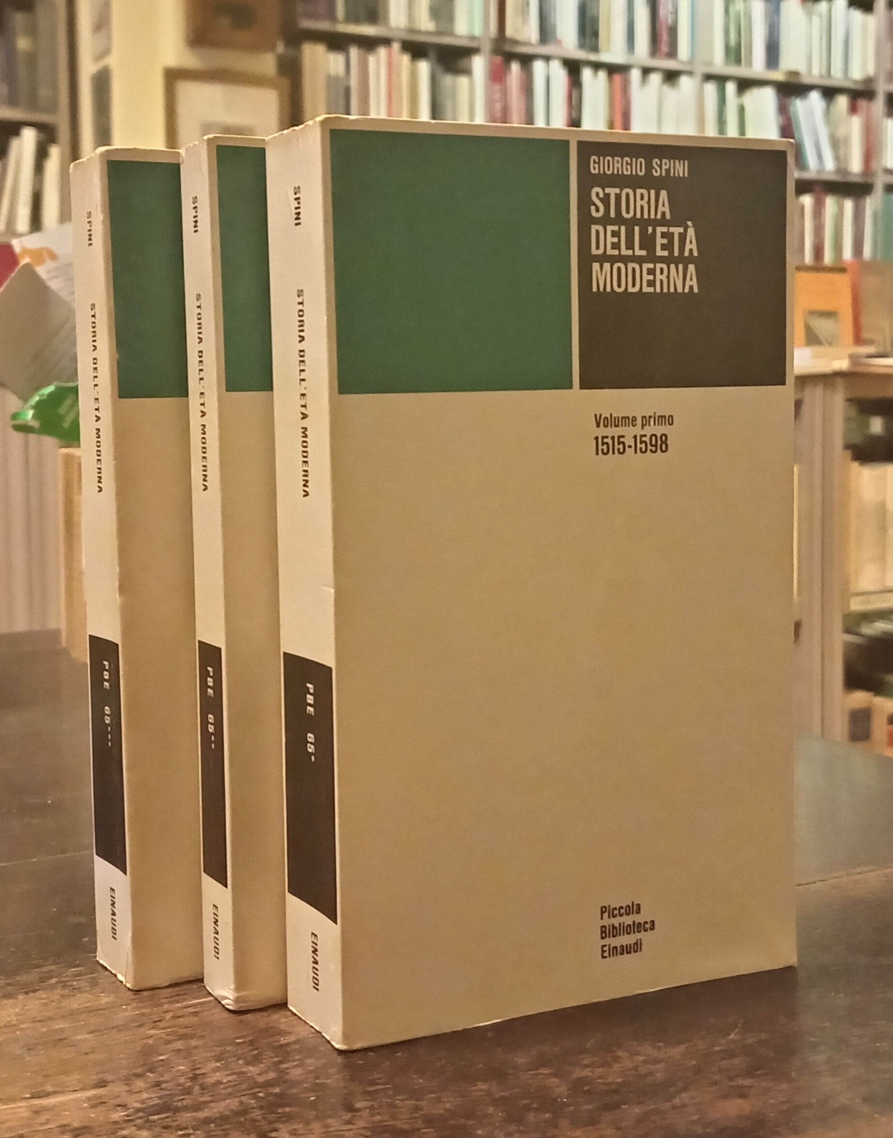 STORIA DELL'ETA' MODERNA. Volume primo. 1515-1598. Volume secondo. 1598-1661. Volume terzo. 1661-1763